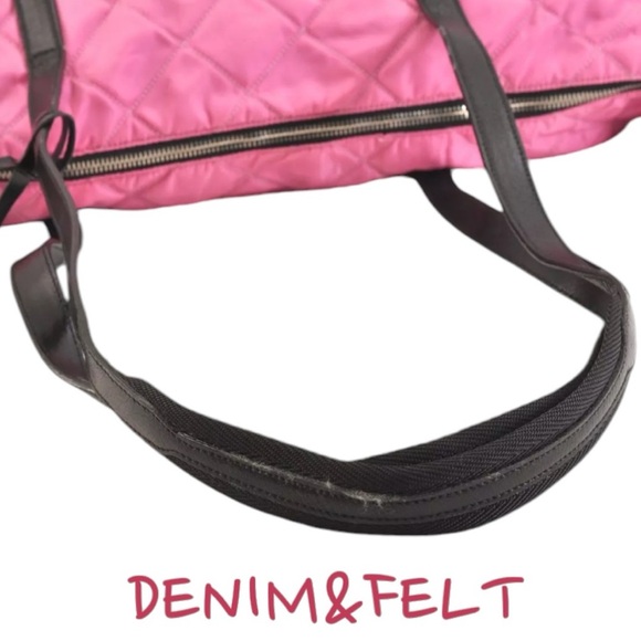 PRADA Vintage Pink/Black Begonia Quilted Nylon Travel Bag/Tote | PRELOVED!!🩷💗 - Picture 8 of 16